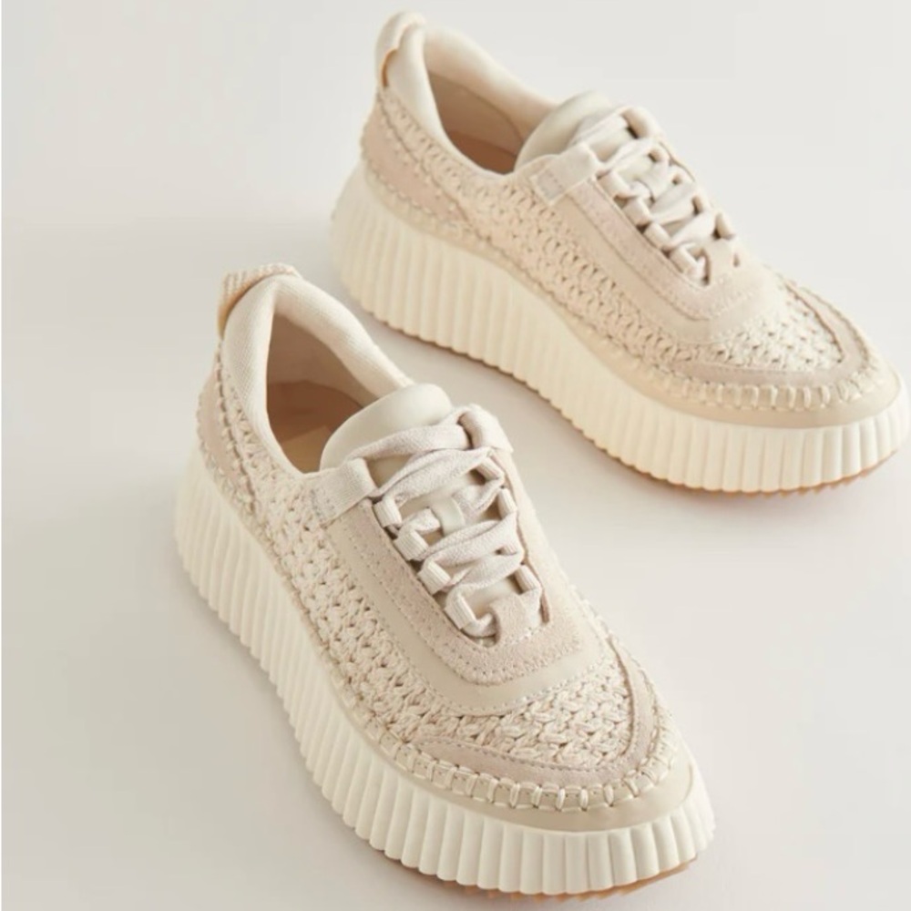 Dolce Vita Dolan Sneakers